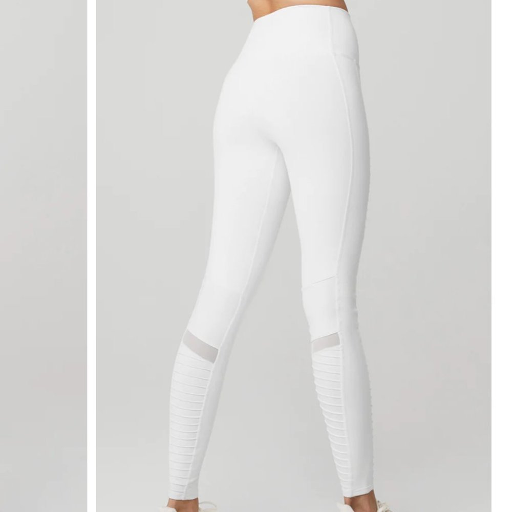 ALO YOGA - High-Waist Moto Leggings - Size XS - Picture 4 of 5